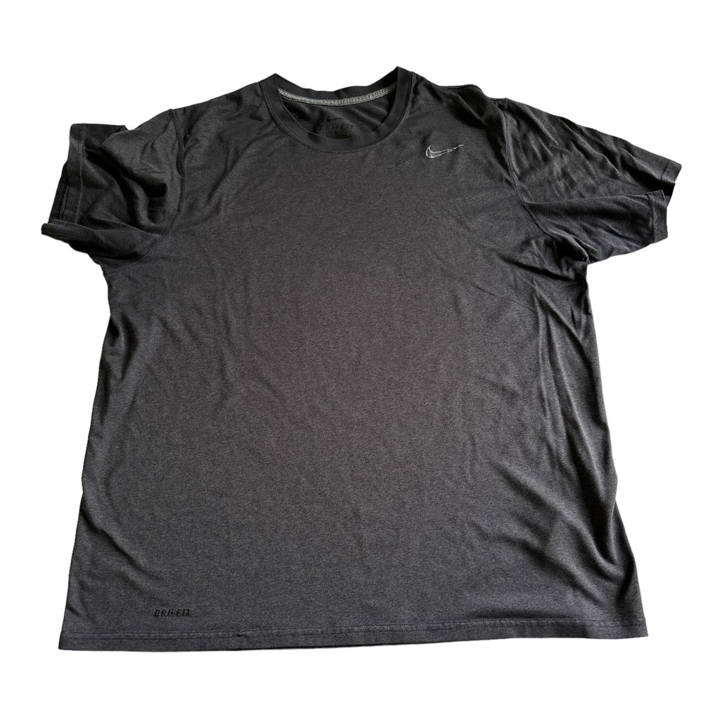 Nike tee